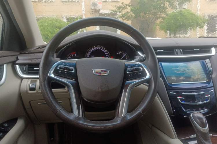 Used Cadillac XTS 2017 28T Tech Edition Steering Wheel
