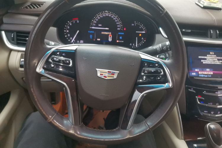 Used Cadillac XTS 2017 28T Tech Edition Steering Wheel