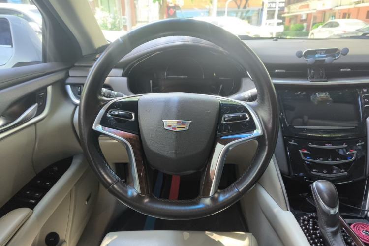 Used Cadillac XTS 2017 28T Elite Model Steering Wheel