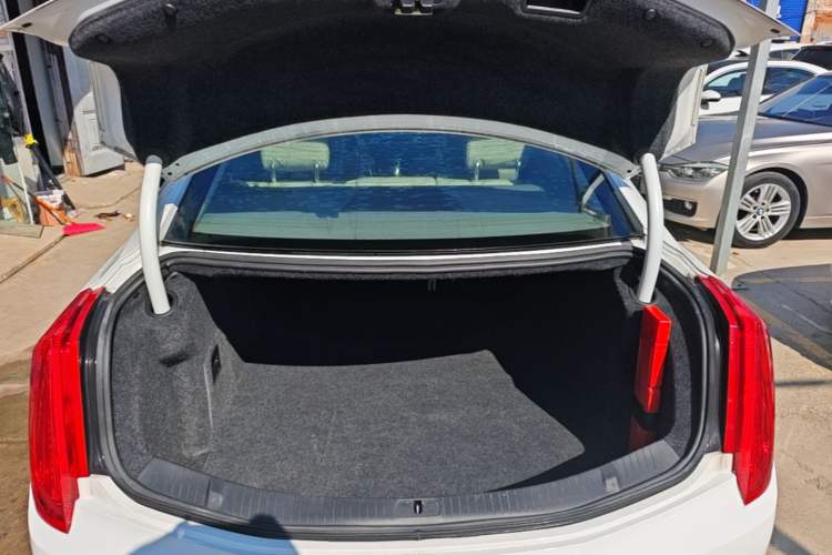 Used Cadillac XTS 2017 28T Tech Edition Trunk