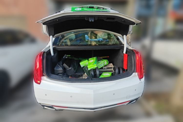 Used Cadillac XTS 2017 28T Elite Model Trunk