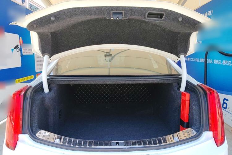 Used Cadillac XTS 2017 28T Elite Model Trunk