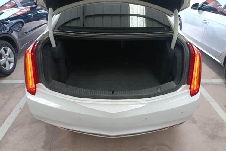 Used Cadillac XTS 2017 28T Elite Model Trunk