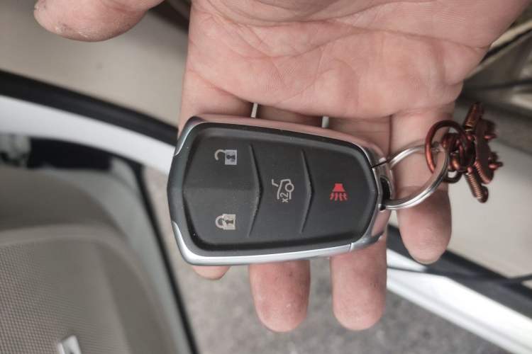 Used Cadillac XTS 2017 28T Tech Edition Vehicle Key