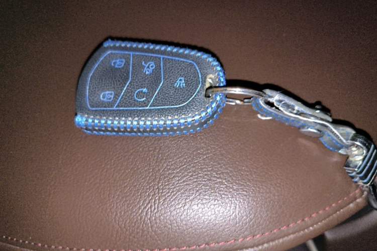 Used Cadillac XTS 2017 28T Tech Edition Vehicle Key