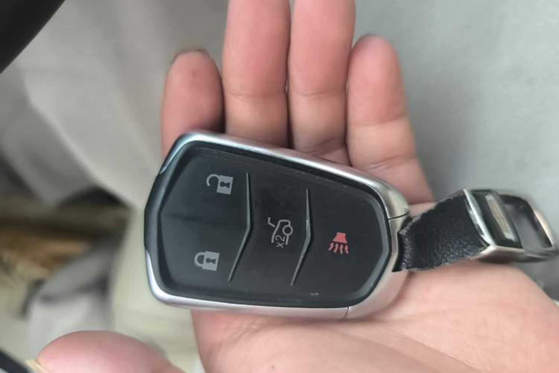 Used Cadillac XTS 2017 28T Tech Edition Vehicle Key