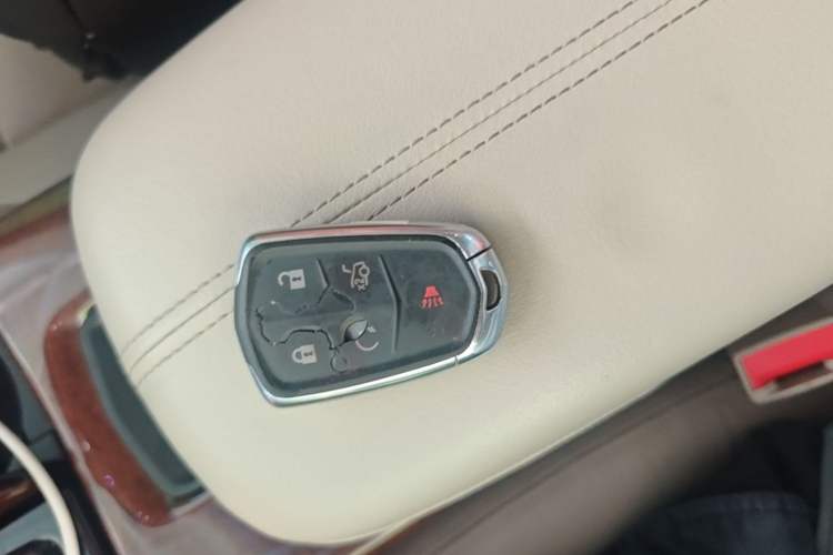Used Cadillac XTS 2017 28T Elite Model Vehicle Key