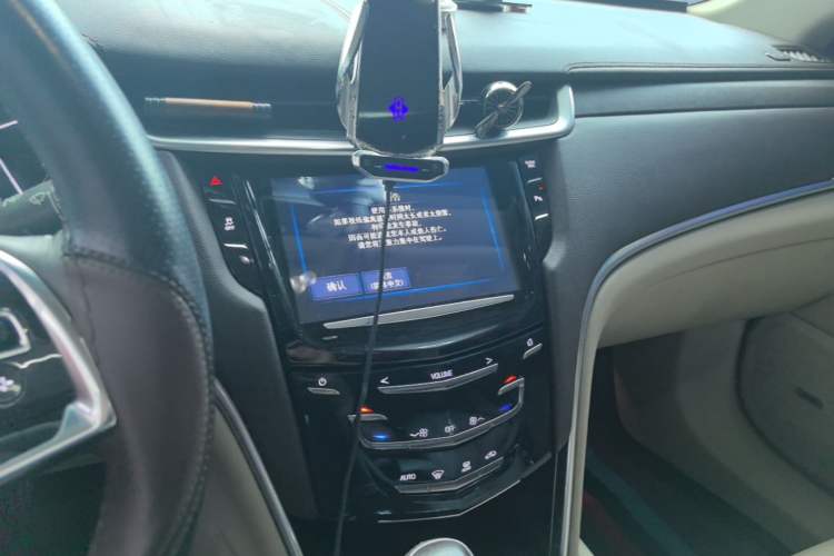 Used Cadillac XTS 2017 28T Tech Edition Audio And AC Panel