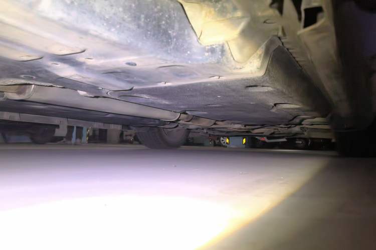 Used Cadillac XTS 2017 28T Elite Model Chassis Rear Right