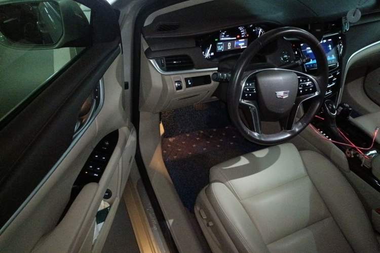Used Cadillac XTS 2017 28T Tech Edition Driver Seat