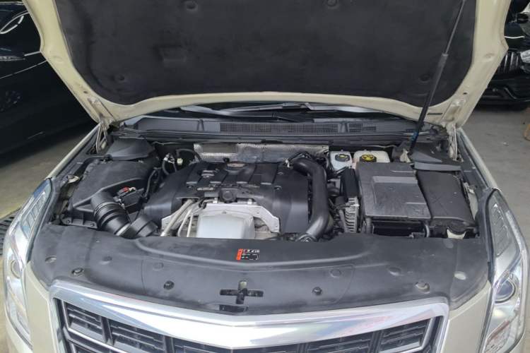 Used Cadillac XTS 2017 28T Tech Edition Engine Bay