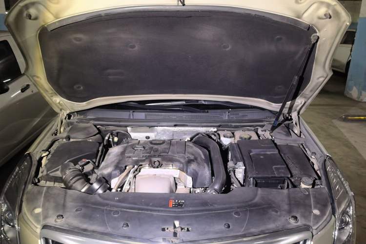Used Cadillac XTS 2017 28T Elite Model Engine Bay