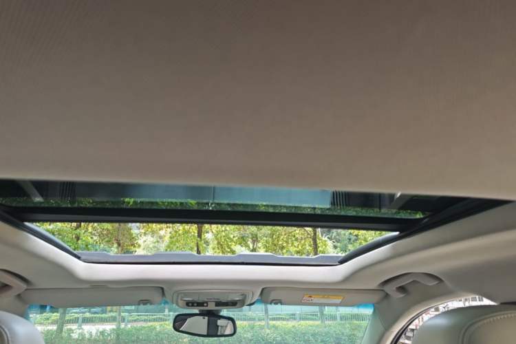 Used Cadillac XTS 2017 28T Elite Model Headliner