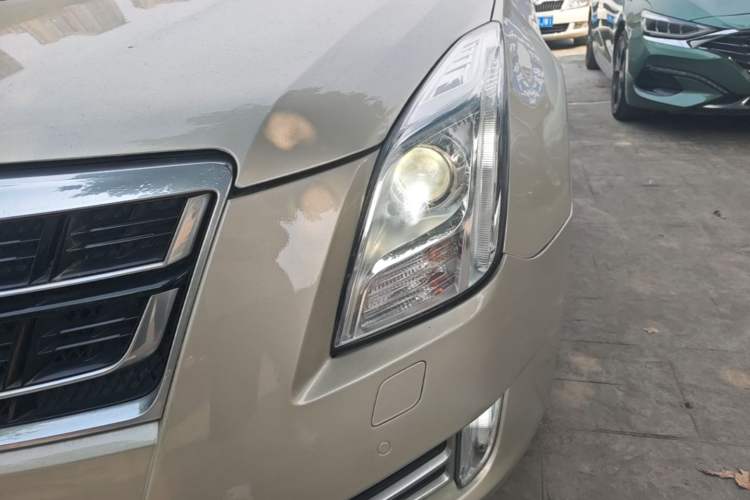 Used Cadillac XTS 2017 28T Elite Model Left Front Headlight