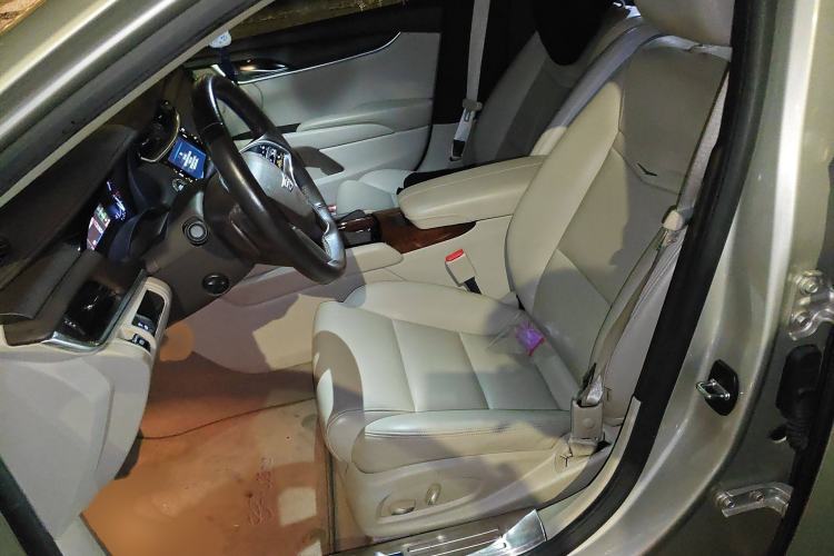 Used Cadillac XTS 2017 28T Tech Edition Left Front Seat
