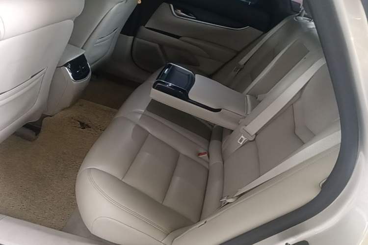 Used Cadillac XTS 2017 28T Tech Edition Left Rear Seat
