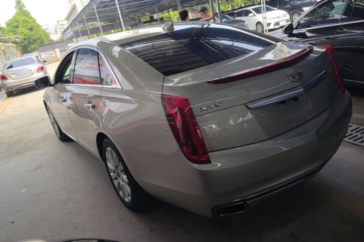 Used Cadillac XTS 2017 28T Tech Edition Rear Left 45 Deg
