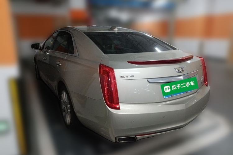Used Cadillac XTS 2017 28T Tech Edition Rear Left 45 Deg
