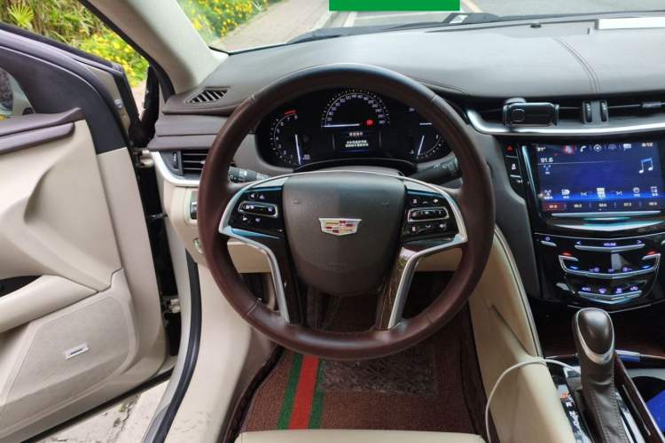 Used Cadillac XTS 2017 28T Tech Edition Steering Wheel