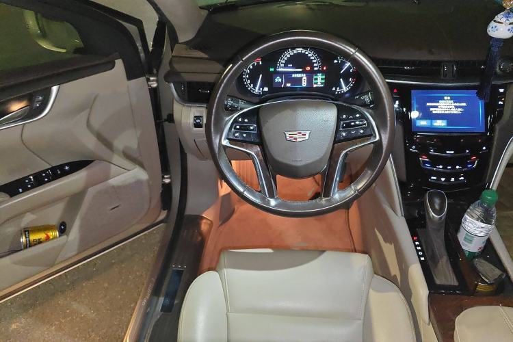 Used Cadillac XTS 2017 28T Tech Edition Steering Wheel