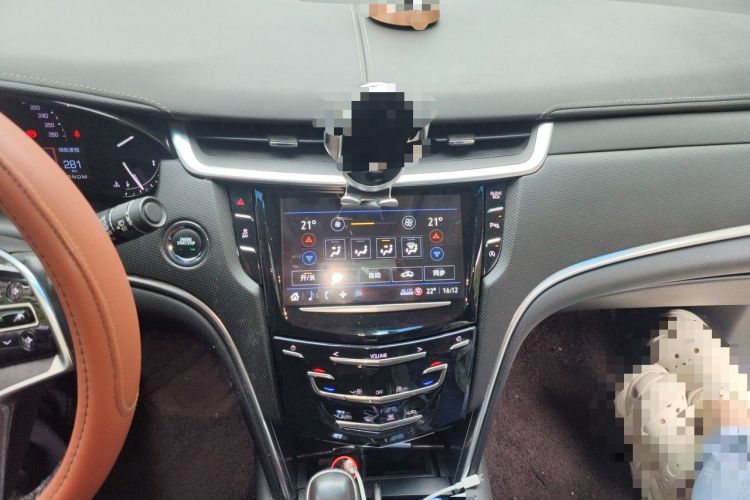 Used Cadillac XTS 2018 28T Tech Edition Audio And AC Panel