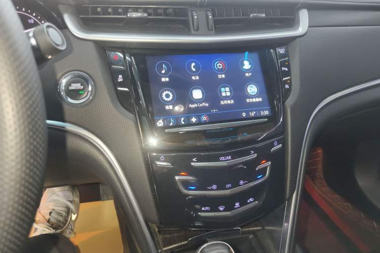 Used Cadillac XTS 2018 28T Tech Edition Audio And AC Panel