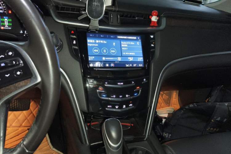 Used Cadillac XTS 2018 28T Elite Edition Audio And AC Panel