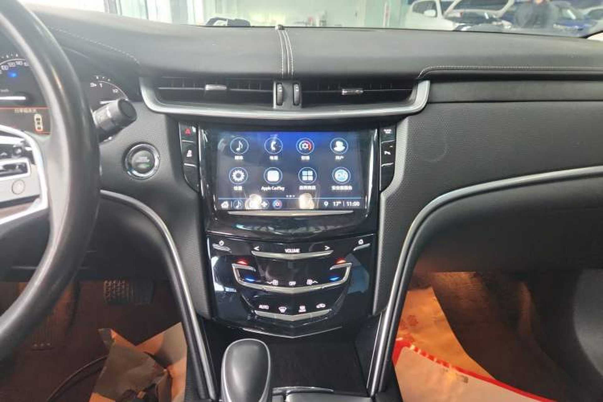 Used Cadillac XTS 2018 28T Tech Edition Audio And AC Panel
