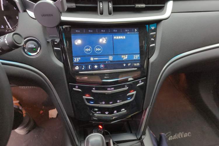 Used Cadillac XTS 2018 28T Tech Edition Audio And AC Panel