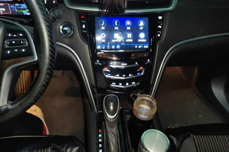 Used Cadillac XTS 2018 28T Tech Edition Audio And AC Panel
