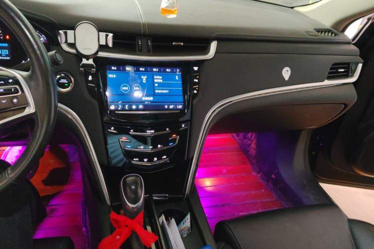 Used Cadillac XTS 2018 28T Tech Edition Audio And AC Panel