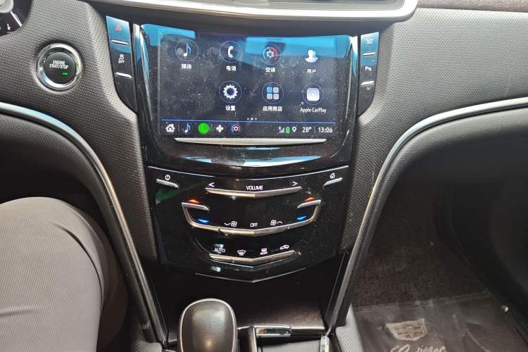 Used Cadillac XTS 2018 28T Elite Edition Audio And AC Panel
