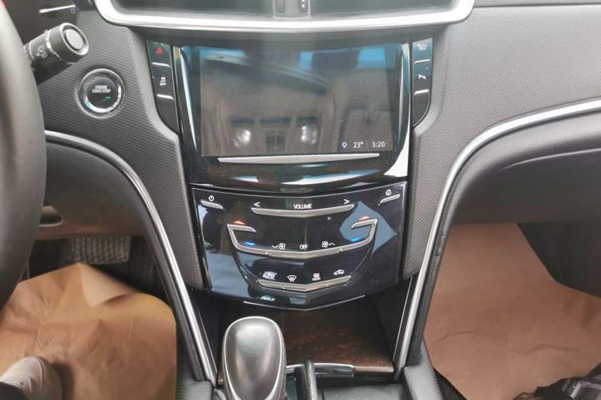Used Cadillac XTS 2018 28T Tech Edition Audio And AC Panel