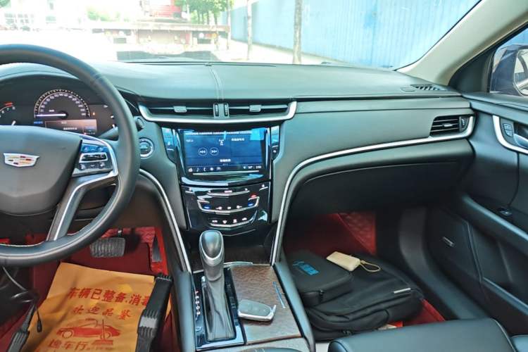 Used Cadillac XTS 2018 28T Tech Edition Audio And AC Panel