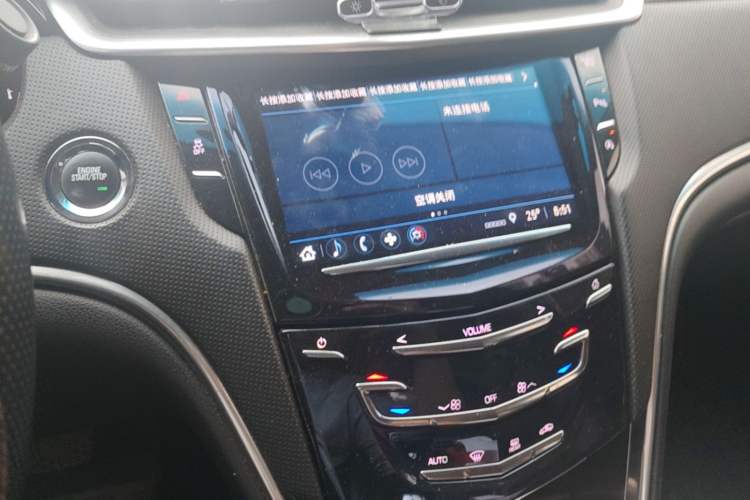 Used Cadillac XTS 2018 28T Tech Edition Audio And AC Panel