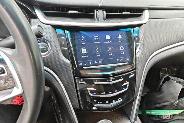 Used Cadillac XTS 2018 28T Tech Edition Audio And AC Panel
