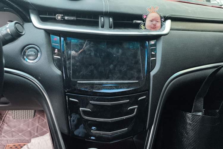 Used Cadillac XTS 2018 28T Elite Edition Audio And AC Panel