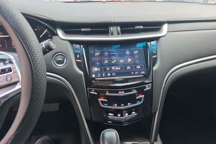 Used Cadillac XTS 2018 28T Tech Edition Audio And AC Panel