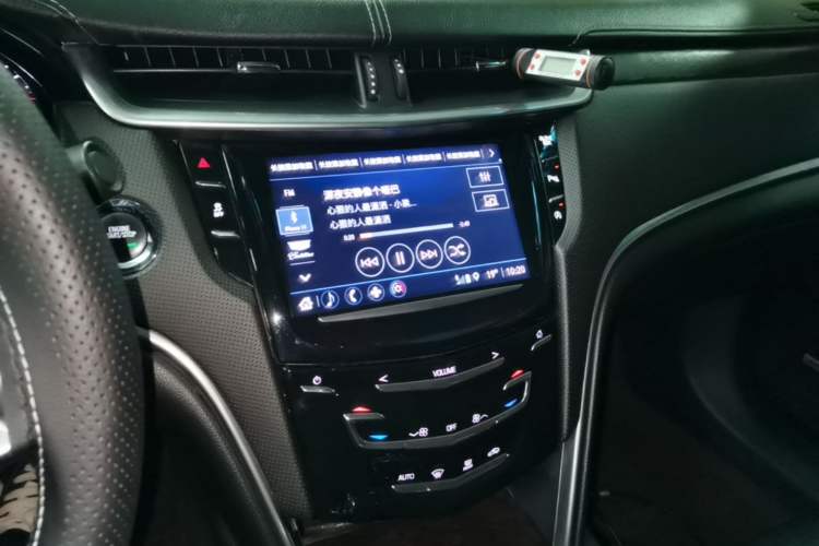 Used Cadillac XTS 2018 28T Elite Edition Audio And AC Panel