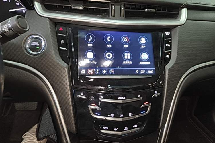 Used Cadillac XTS 2018 28T Tech Edition Audio And AC Panel