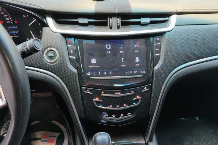 Used Cadillac XTS 2018 28T Tech Edition Audio And AC Panel