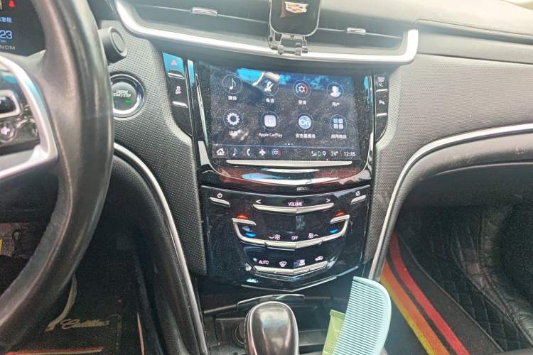 Used Cadillac XTS 2018 28T Tech Edition Audio And AC Panel