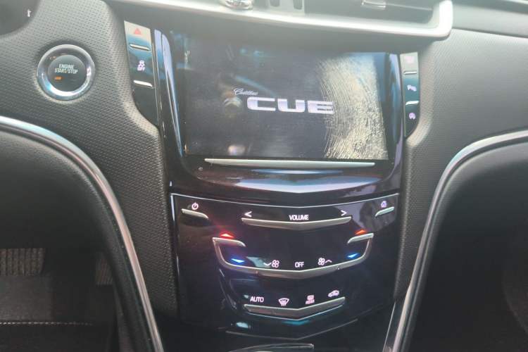 Used Cadillac XTS 2018 28T Tech Edition Audio And AC Panel