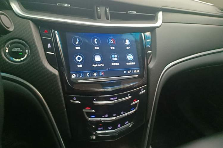 Used Cadillac XTS 2018 28T Tech Edition Audio And AC Panel