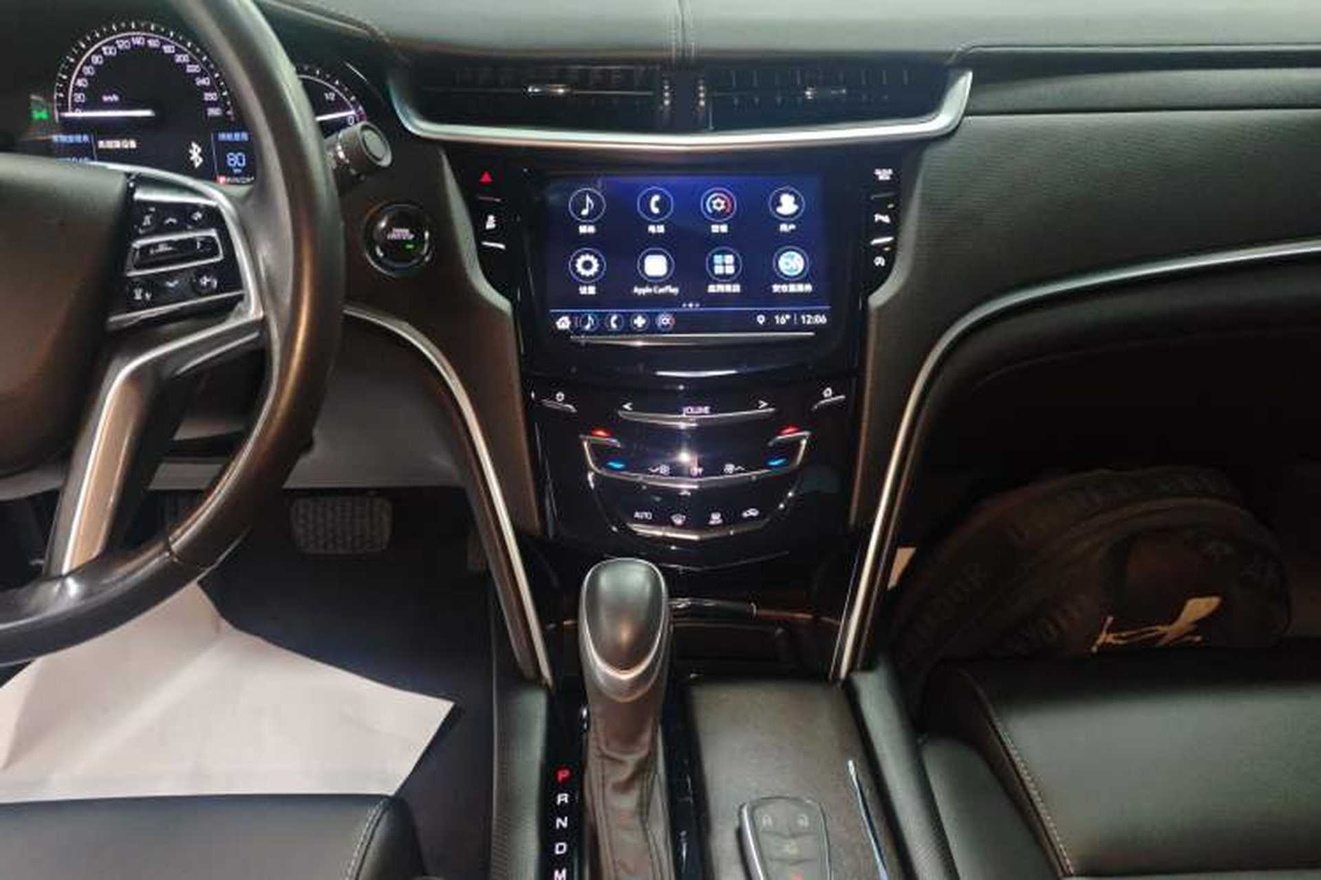 Used Cadillac XTS 2018 28T Tech Edition Audio And AC Panel
