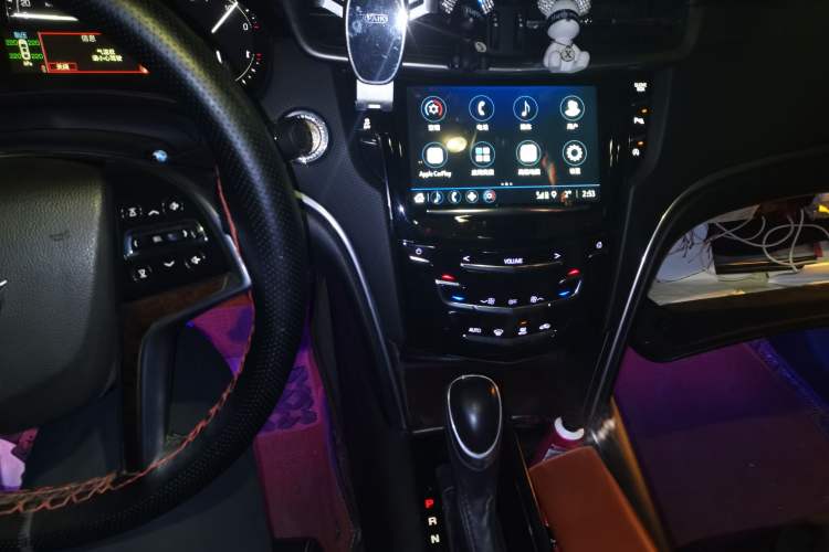 Used Cadillac XTS 2018 28T Tech Edition Audio And AC Panel