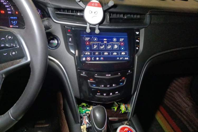 Used Cadillac XTS 2018 28T Tech Edition Audio And AC Panel