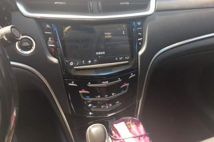 Used Cadillac XTS 2018 28T Elite Edition Audio And AC Panel