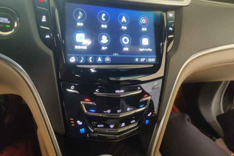 Used Cadillac XTS 2018 28T Luxury Edition Audio And AC Panel