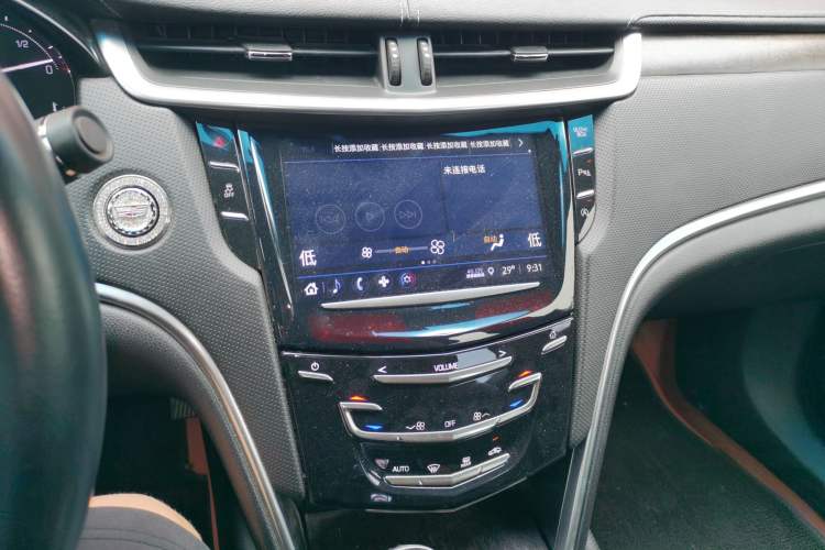 Used Cadillac XTS 2018 28T Elite Edition Audio And AC Panel